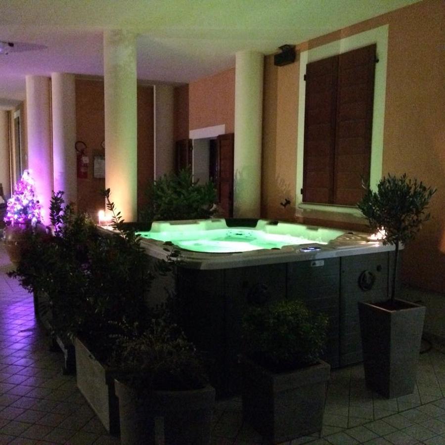 Residence Villa Degli Ulivi Bertinoro Kültér fotó